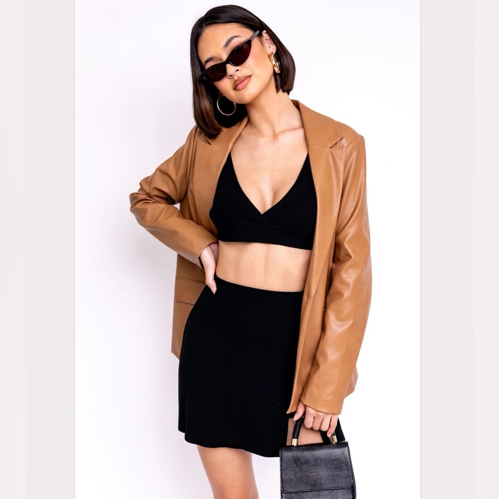 NWOT Le Lis Vegan Leather Size L Camel Blazer Jacket